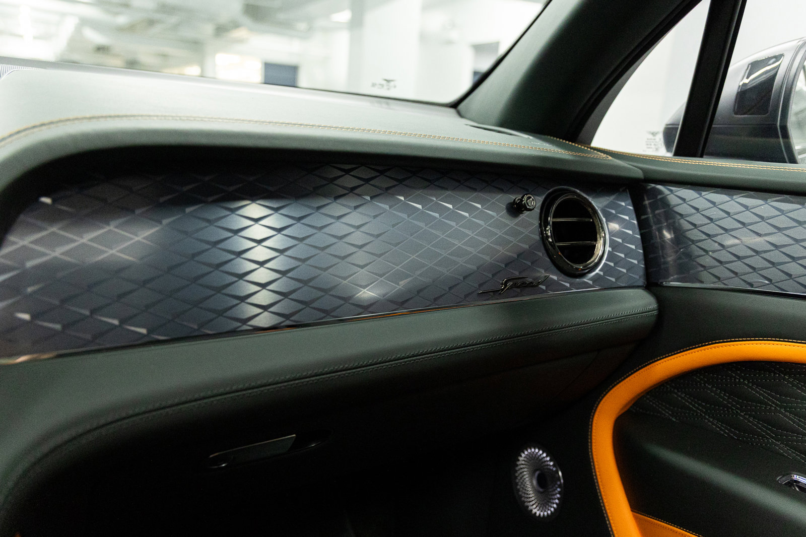 New 2026 Bentley Bentayga Speed image 37