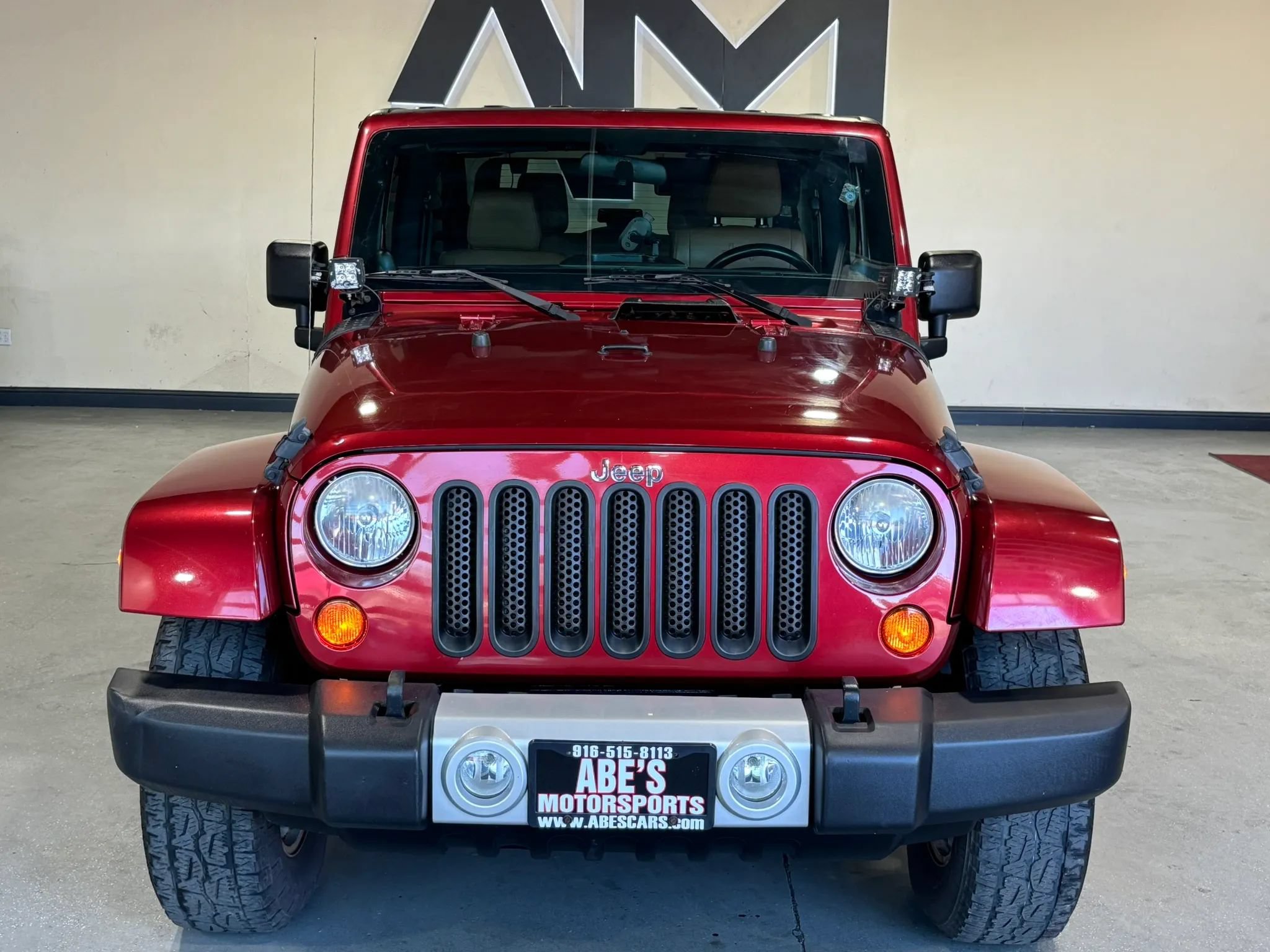 Used 2011 Jeep Wrangler Sahara w/ Connectivity Group AWD/4WD image 2