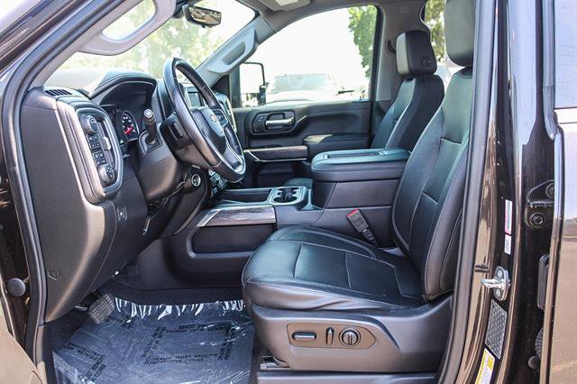 Used 2020 Chevrolet Silverado 2500 LTZ w/ LTZ Plus Package image 16