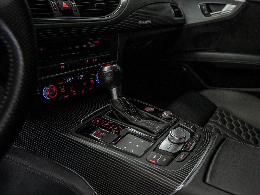 Used 2018 Audi RS 7 Performance w/ Cold Weather Package image 33