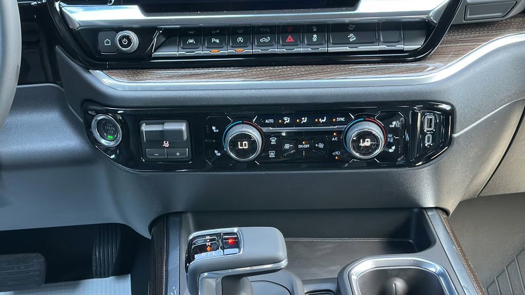 Used 2026 Chevrolet Silverado 1500 LT Trail Boss w/ LT Trail Boss Premium Package image 18