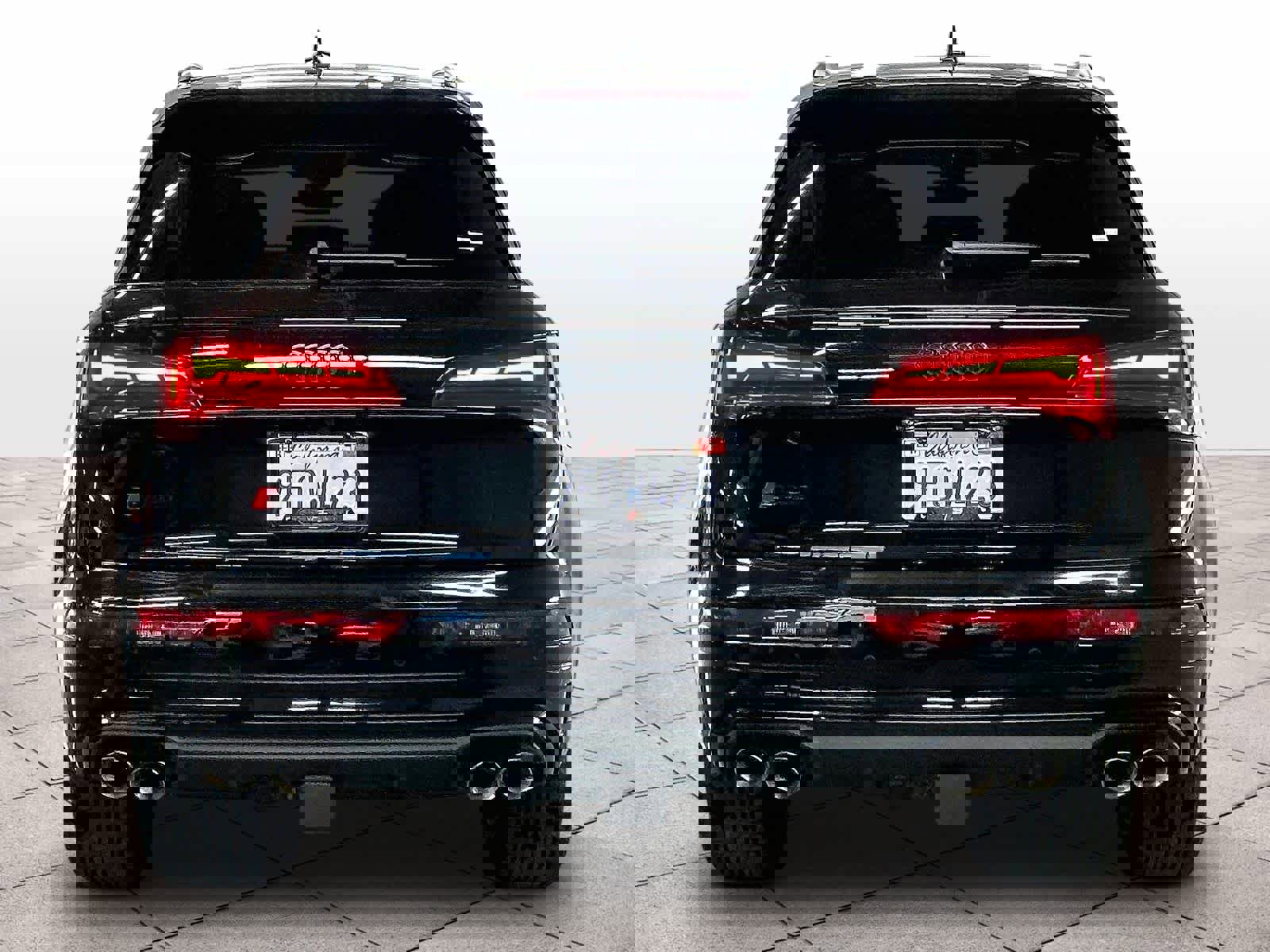 Certified 2023 Audi SQ5 Premium Plus w/ Premium Plus Package image 7