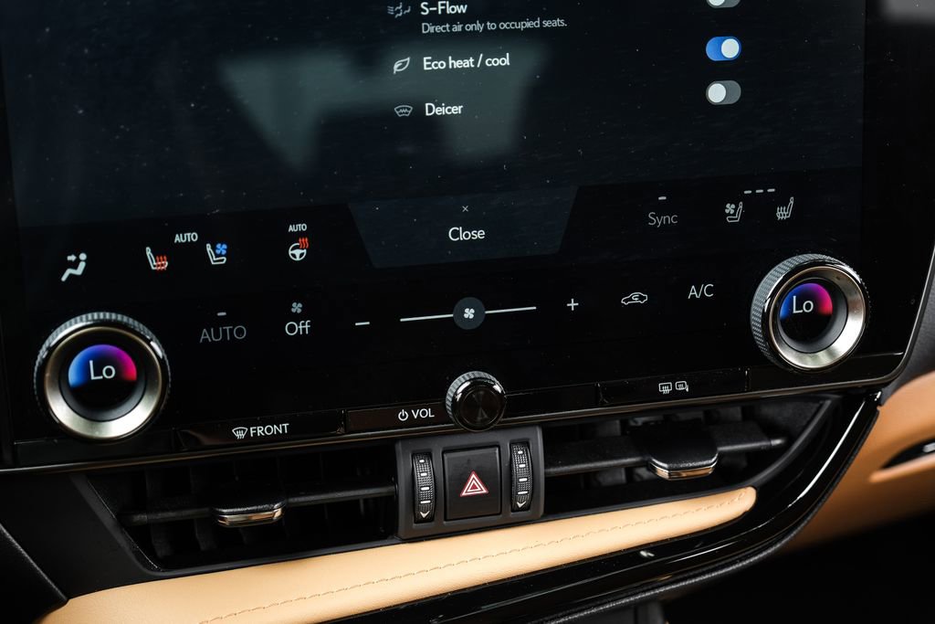 Used 2024 Lexus NX 350 AWD image 35