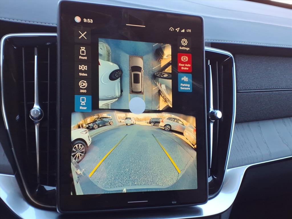 New 2026 Volvo XC90 T8 Ultra w/ Lounge Package image 18