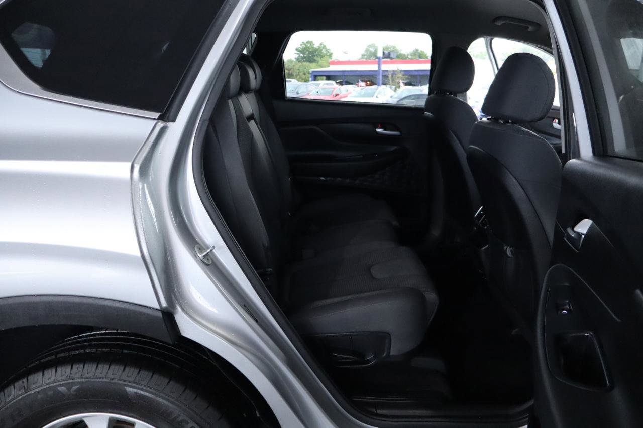 Used 2020 Hyundai Santa Fe SEL image 32