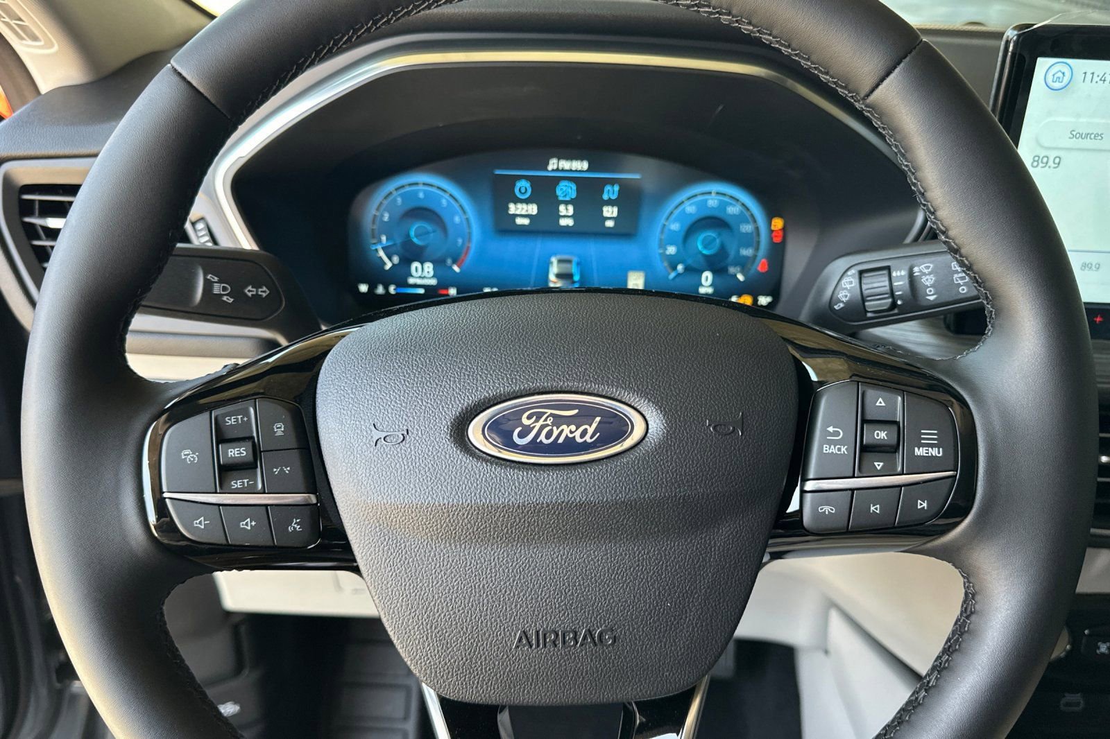 New 2024 Ford Escape Platinum w/ Premium Technology Package AWD/4WD image 21