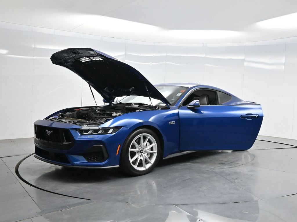 Used 2024 Ford Mustang GT Premium RWD image 31
