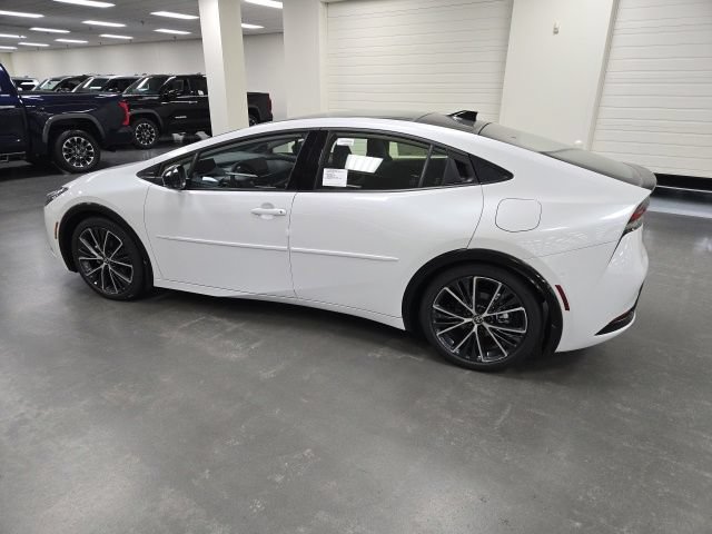 New 2026 Toyota Prius Limited FWD image 3