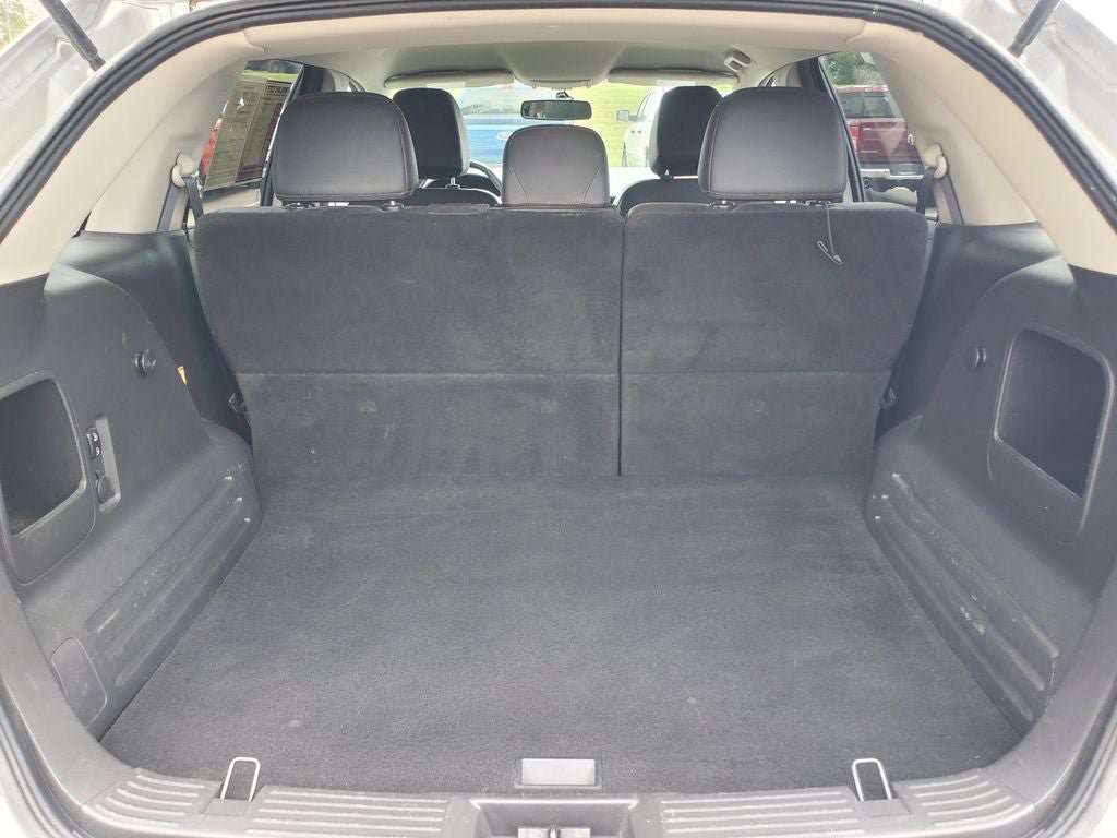 Used 2013 Ford Edge SEL FWD image 24