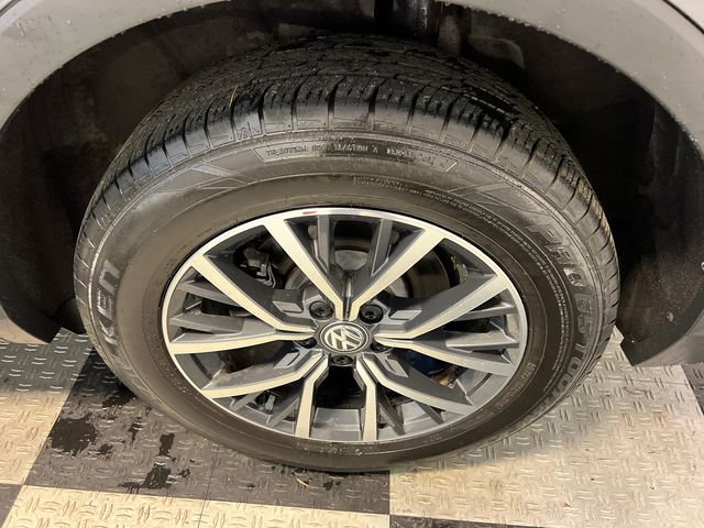 Certified 2020 Volkswagen Tiguan SE FWD image 15