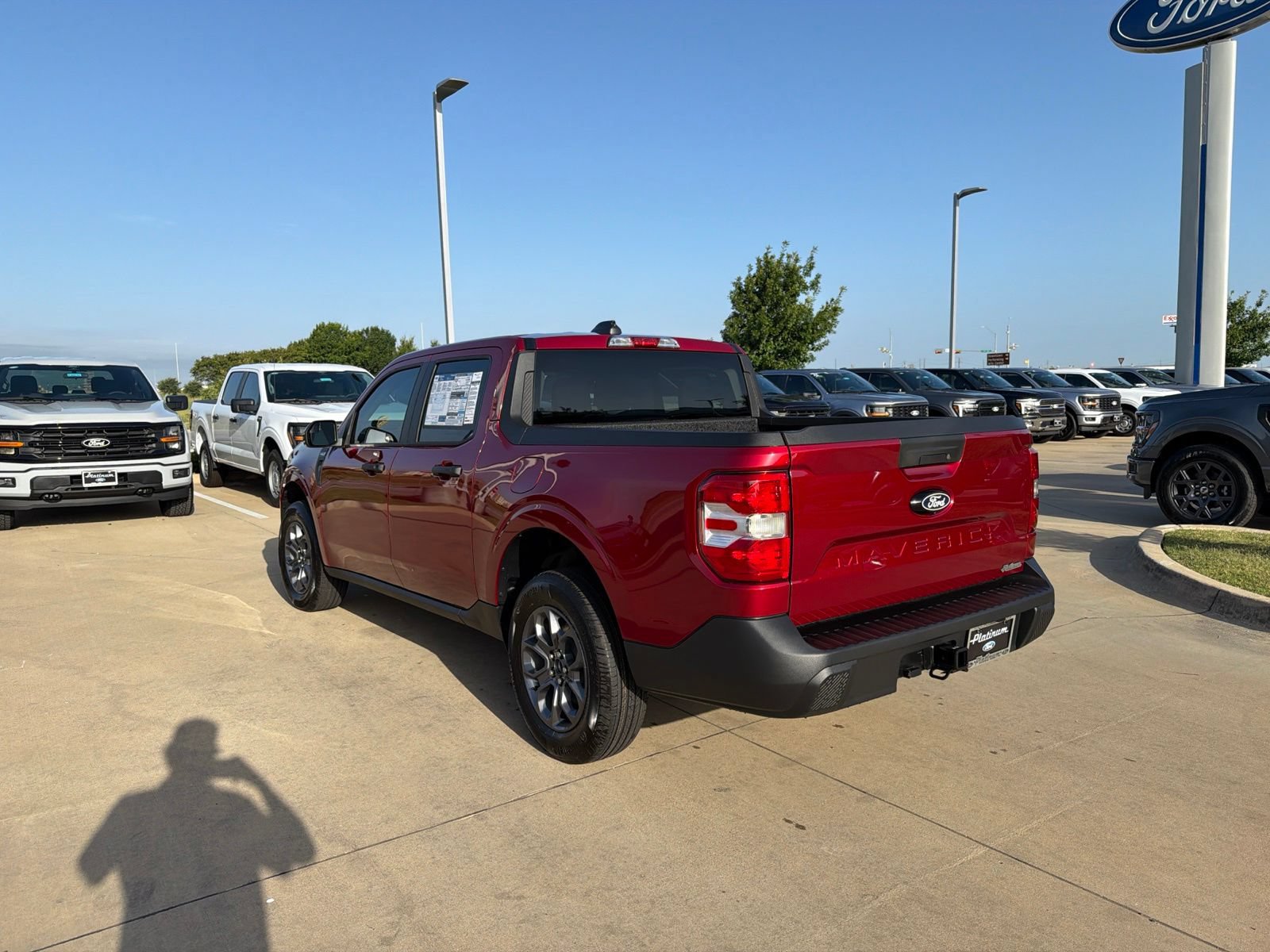 New 2026 Ford Maverick XLT w/ XLT Luxury Package FWD image 3