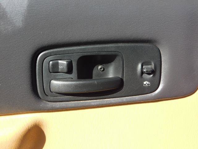 Used 1998 Jeep Cherokee Sport image 15