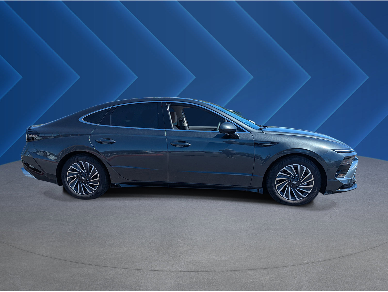 New 2026 Hyundai Sonata Limited FWD image 2