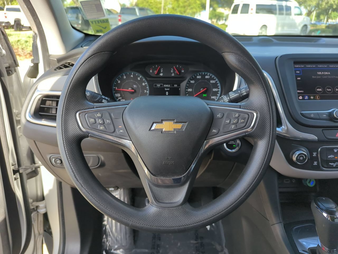 Certified 2020 Chevrolet Equinox LS w/ LS Convenience Package FWD image 10