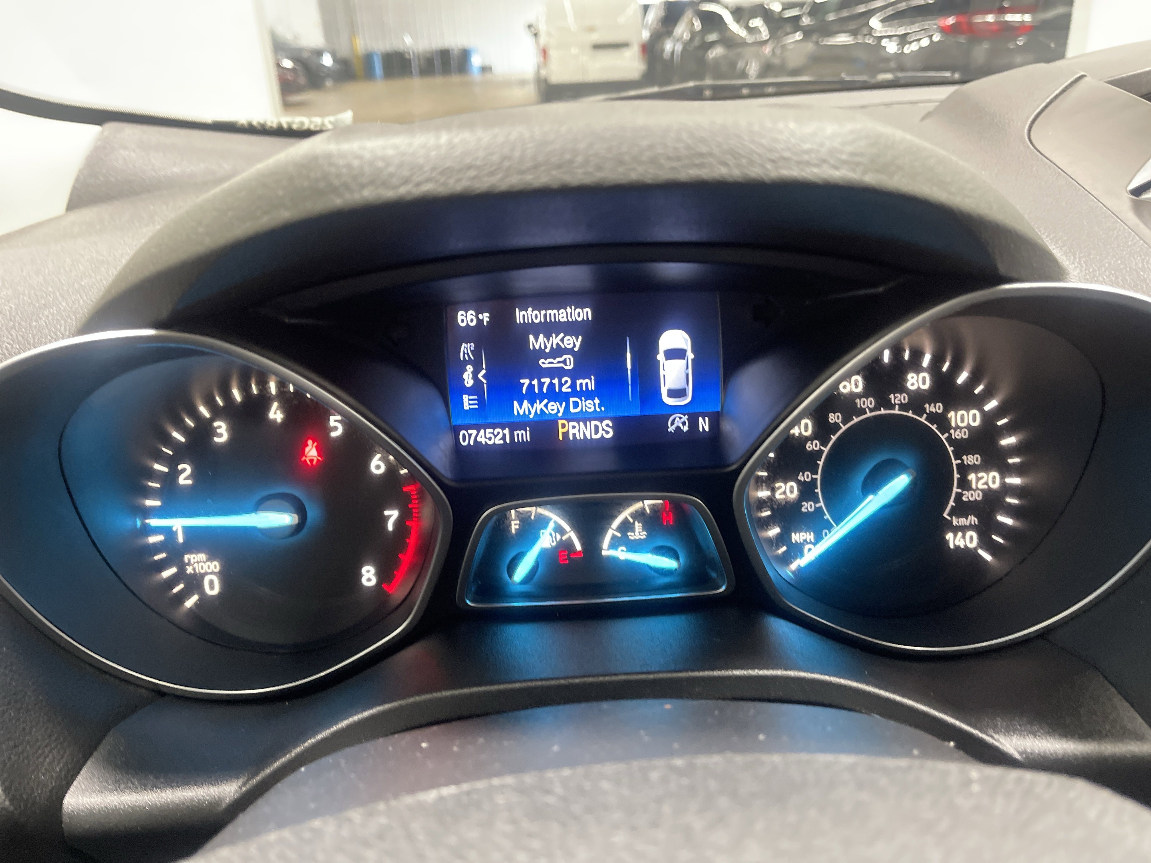 Used 2017 Ford Escape SE image 32