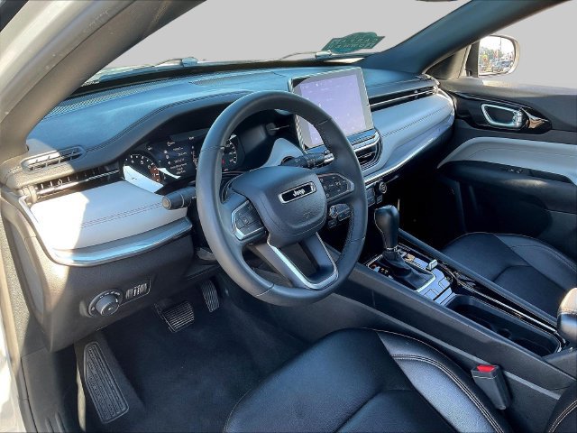 Used 2024 Jeep Compass Limited AWD/4WD image 19