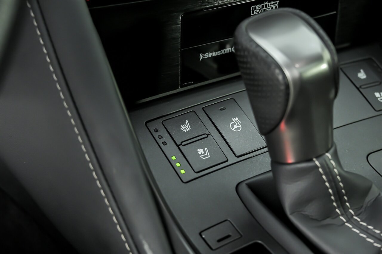 Used 2024 Lexus IS 500 RWD image 31