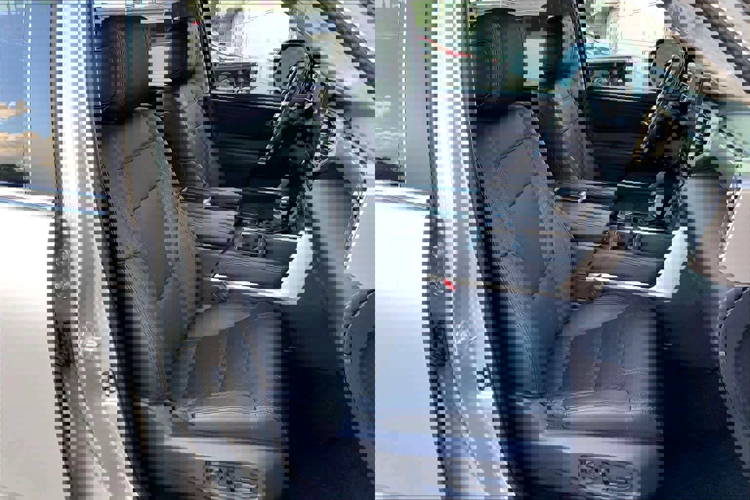 Used 2024 Toyota Tundra Limited w/ Power Package image 13