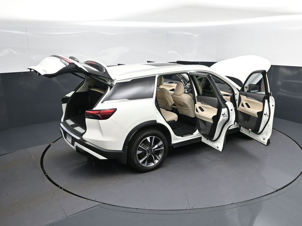 Certified 2023 INFINITI QX60 Luxe w/ Vision Package FWD image 50
