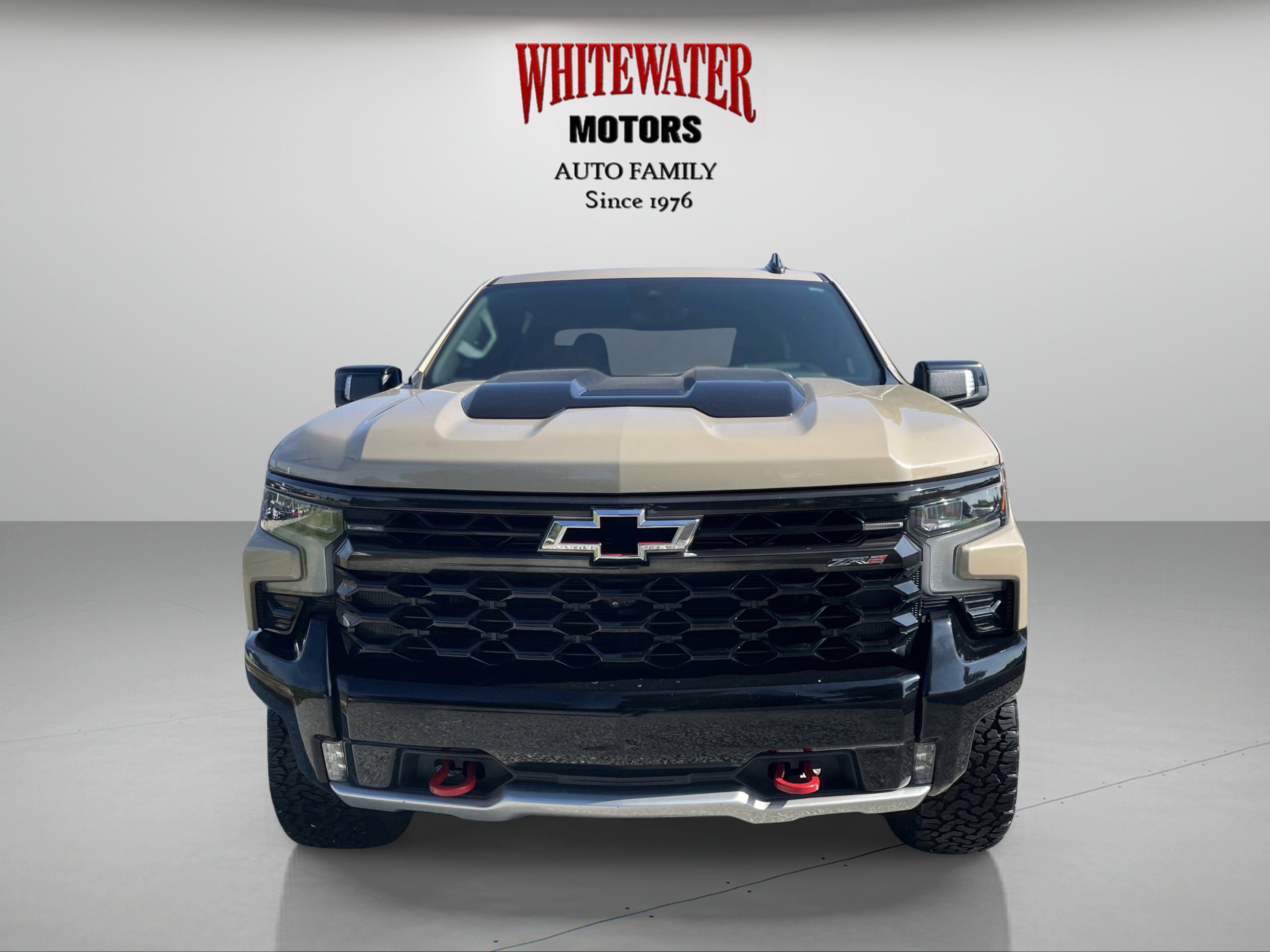 Used 2022 Chevrolet Silverado 1500 ZR2 w/ Technology Package image 8