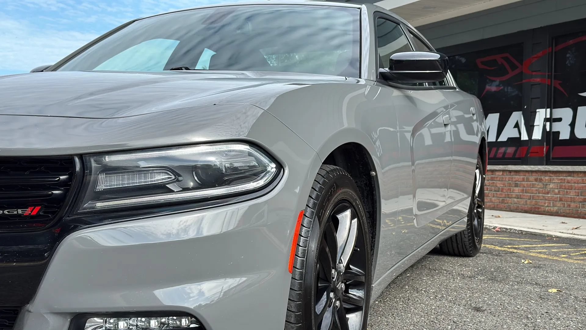 Used 2019 Dodge Charger SXT w/ Blacktop Package AWD/4WD image 42