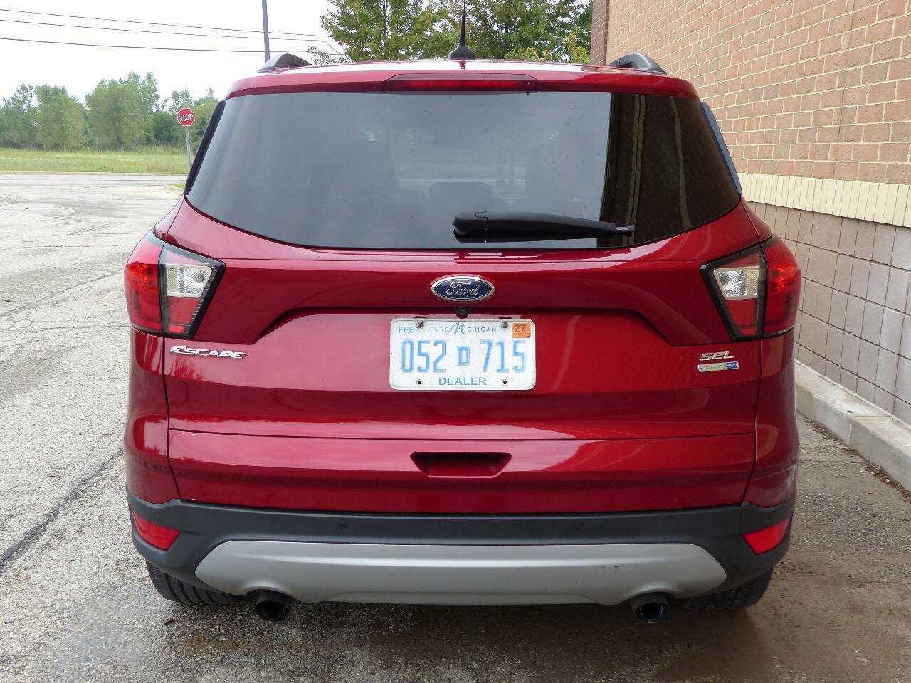 Used 2019 Ford Escape SEL AWD/4WD image 9