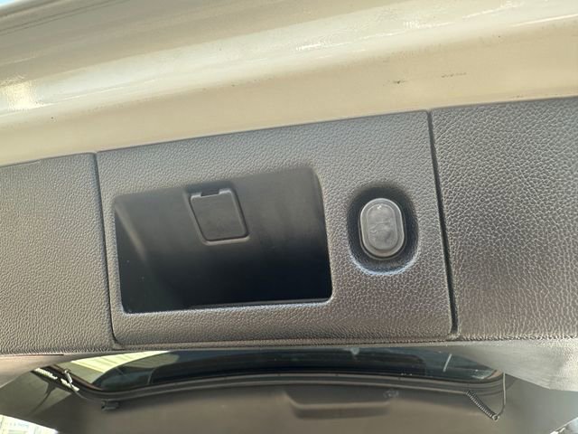 Used 2019 Chevrolet Tahoe LT image 24