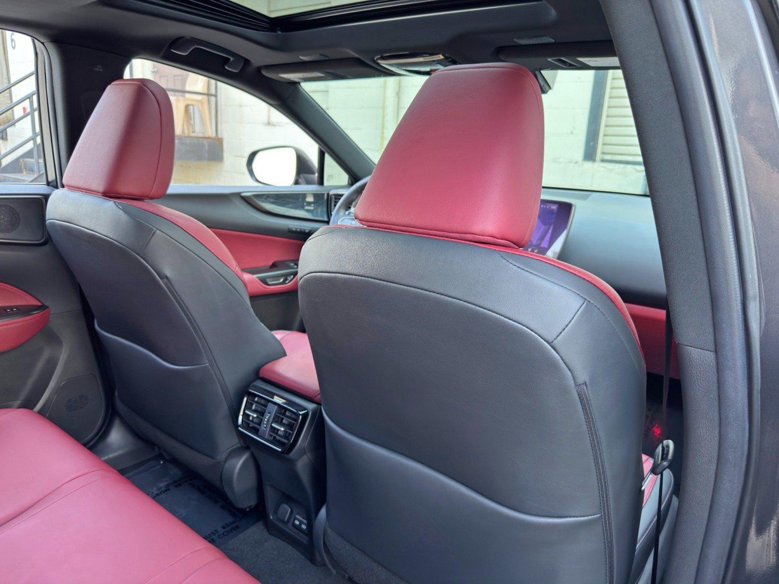 Used 2024 Lexus NX 350h AWD image 39