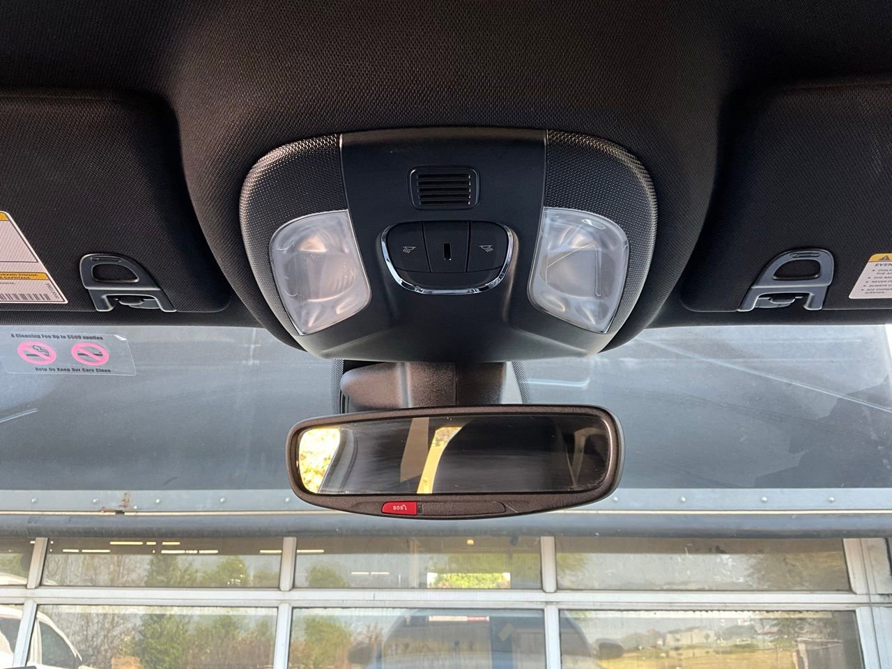 Used 2025 Jeep Compass Latitude image 15