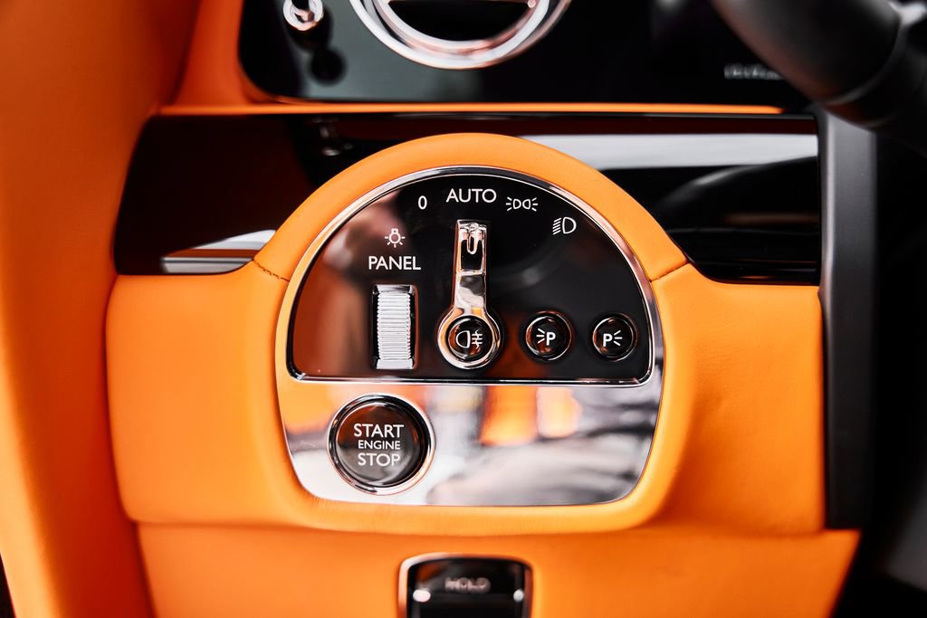 Used 2025 Rolls-Royce Spectre w/ Spectre Launch Package image 48