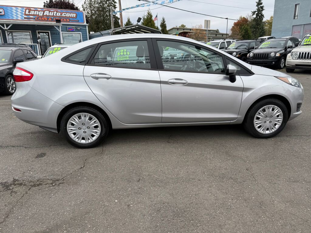 Used 2017 Ford Fiesta S image 7