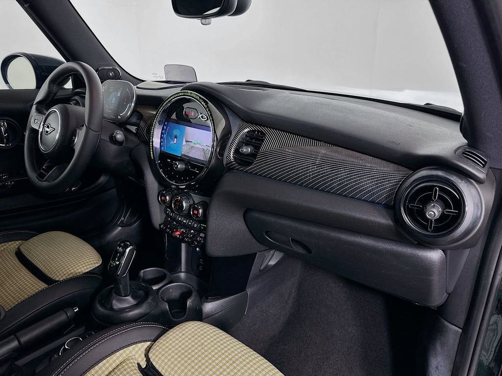 Certified 2023 MINI Cooper S w/ MINI Resolute Edition FWD image 29