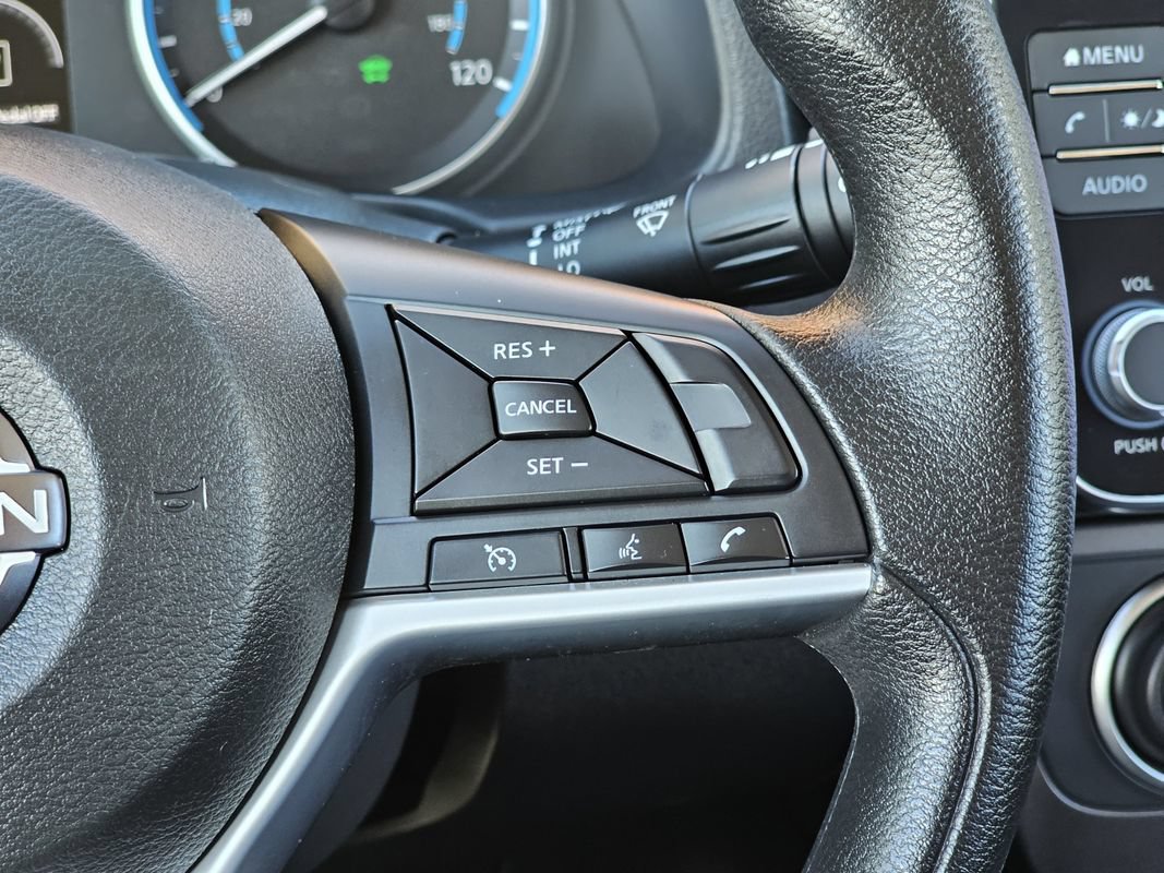 Used 2024 Nissan Leaf S FWD image 21