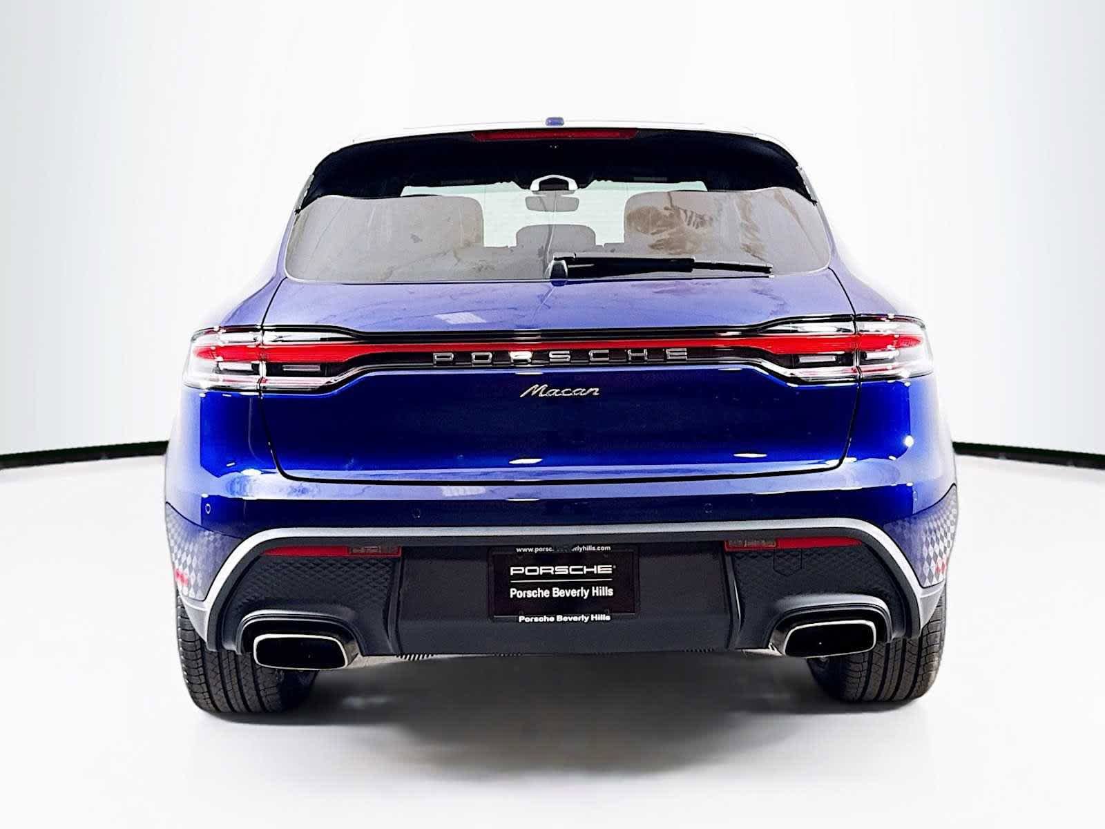 New 2025 Porsche Macan AWD/4WD image 10