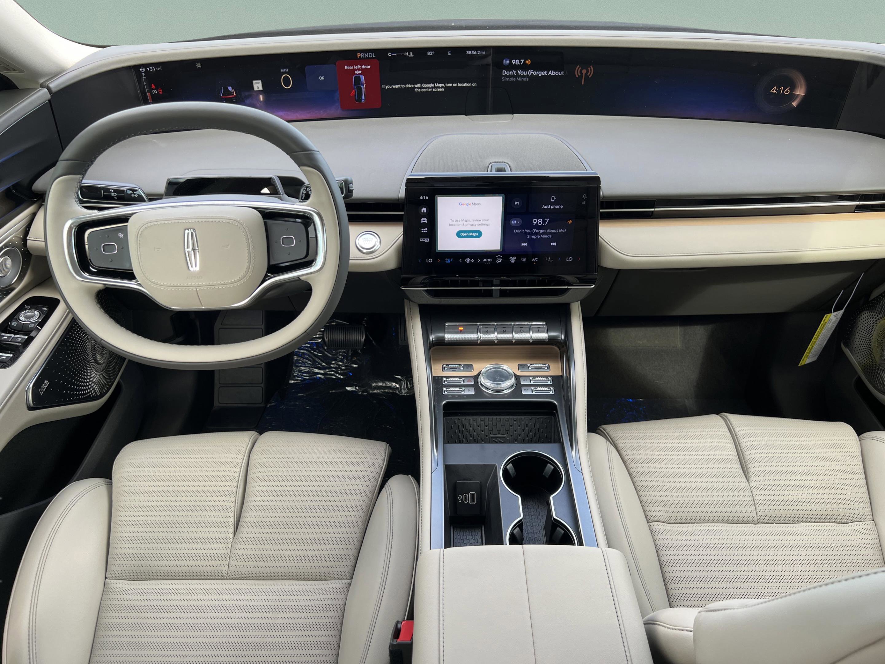 New 2025 Lincoln Nautilus Reserve image 23