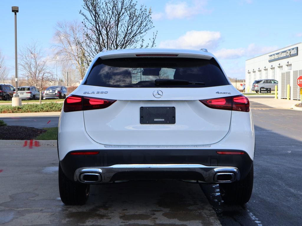 Certified 2025 Mercedes-Benz GLA 250 4MATIC image 6