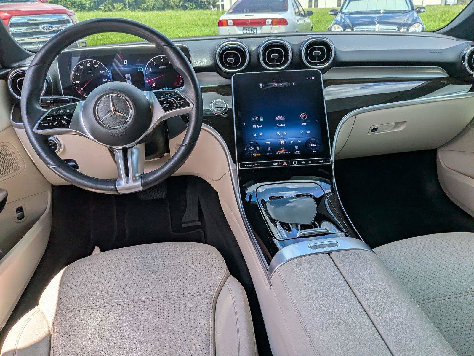 Used 2022 Mercedes-Benz C 300 Sedan image 30