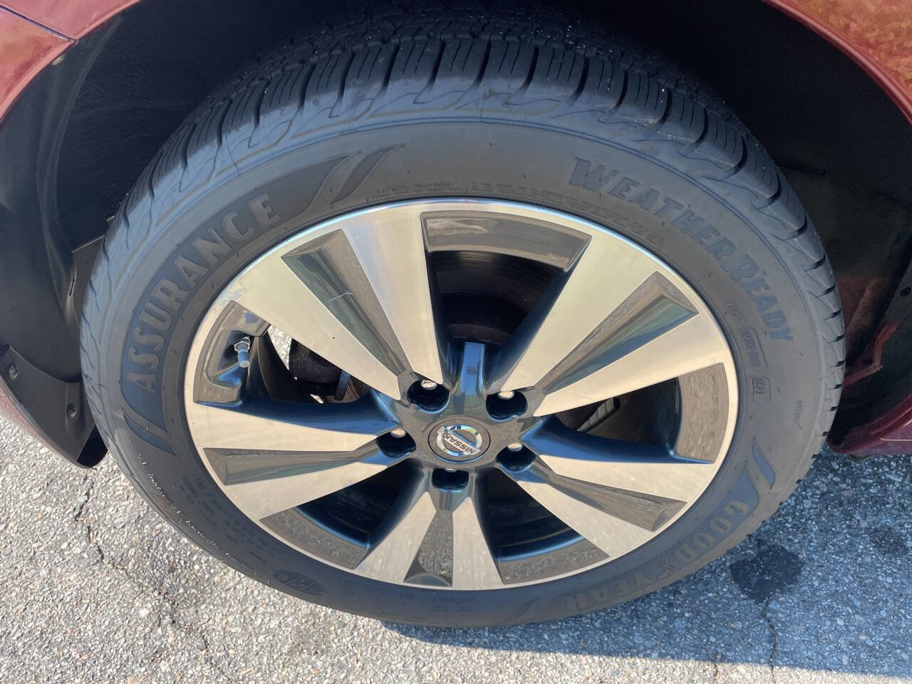 Used 2016 Nissan Leaf SV image 13