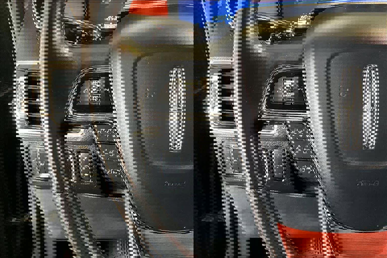 Used 2024 Lincoln Navigator Reserve image 43