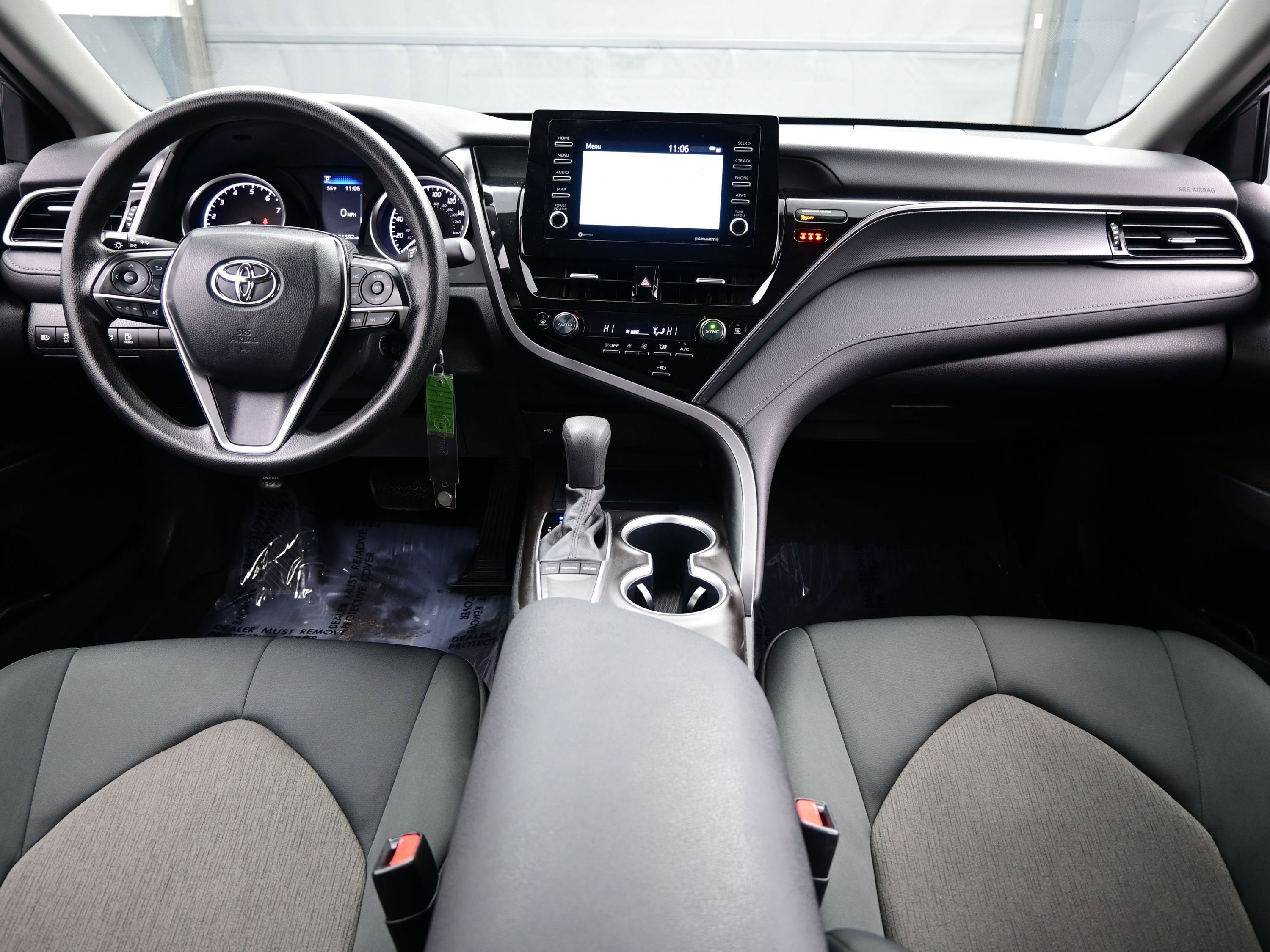 Used 2024 Toyota Camry LE image 17