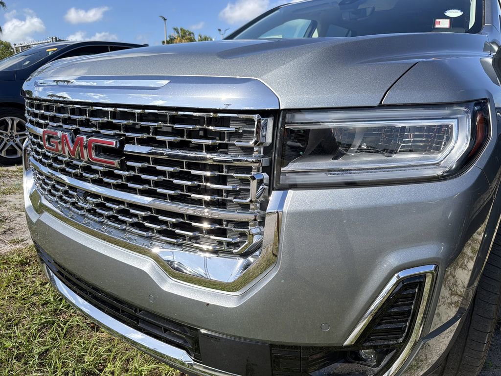 Certified 2023 GMC Acadia Denali w/ Denali Technology Package image 10