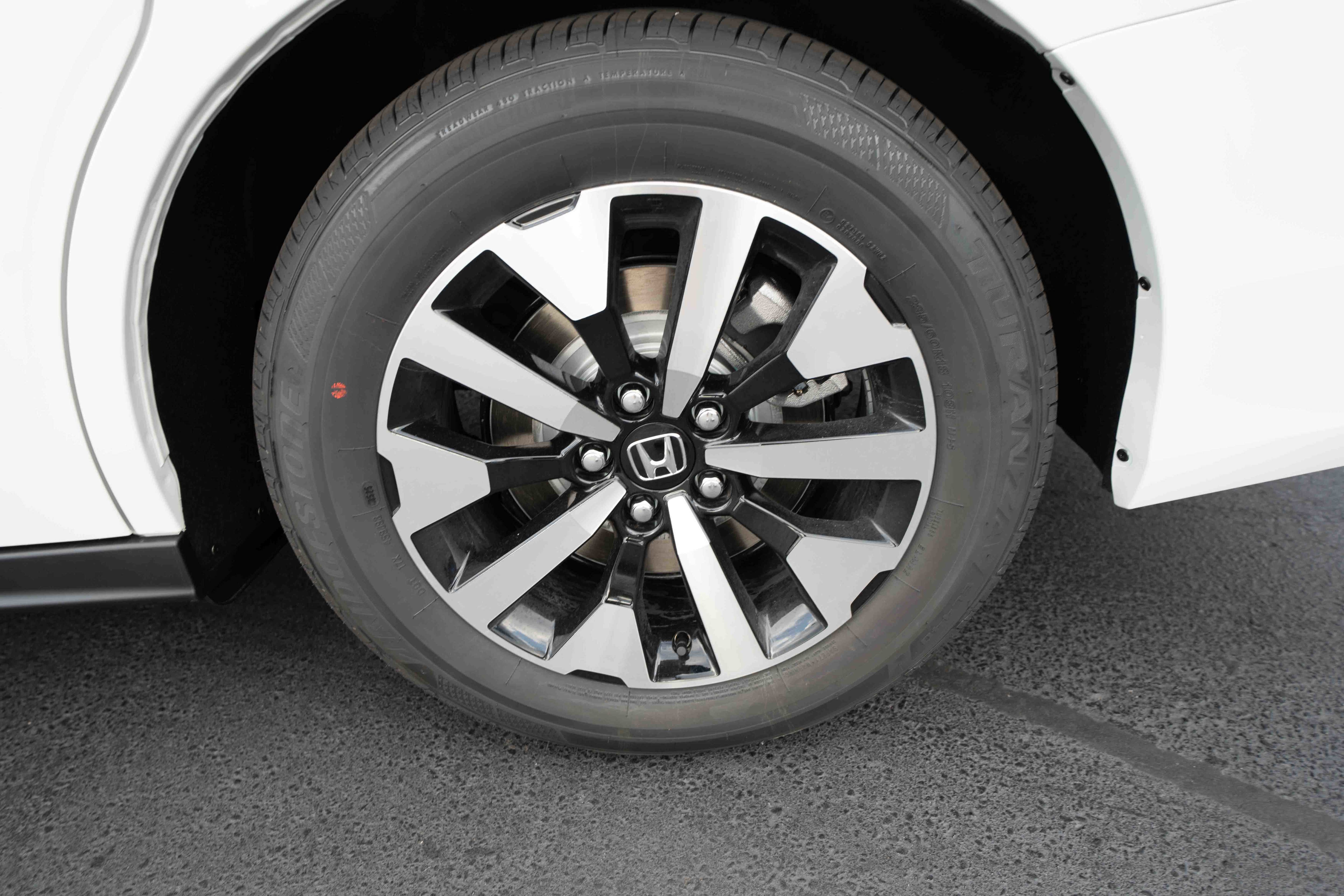 New 2026 Honda Odyssey EX-L image 30