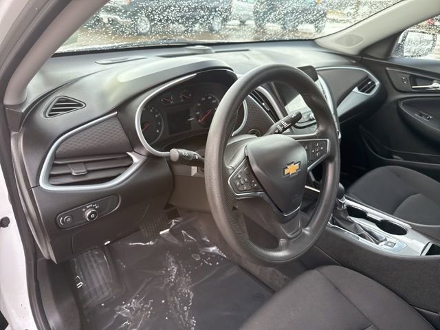 Used 2024 Chevrolet Malibu LT image 15