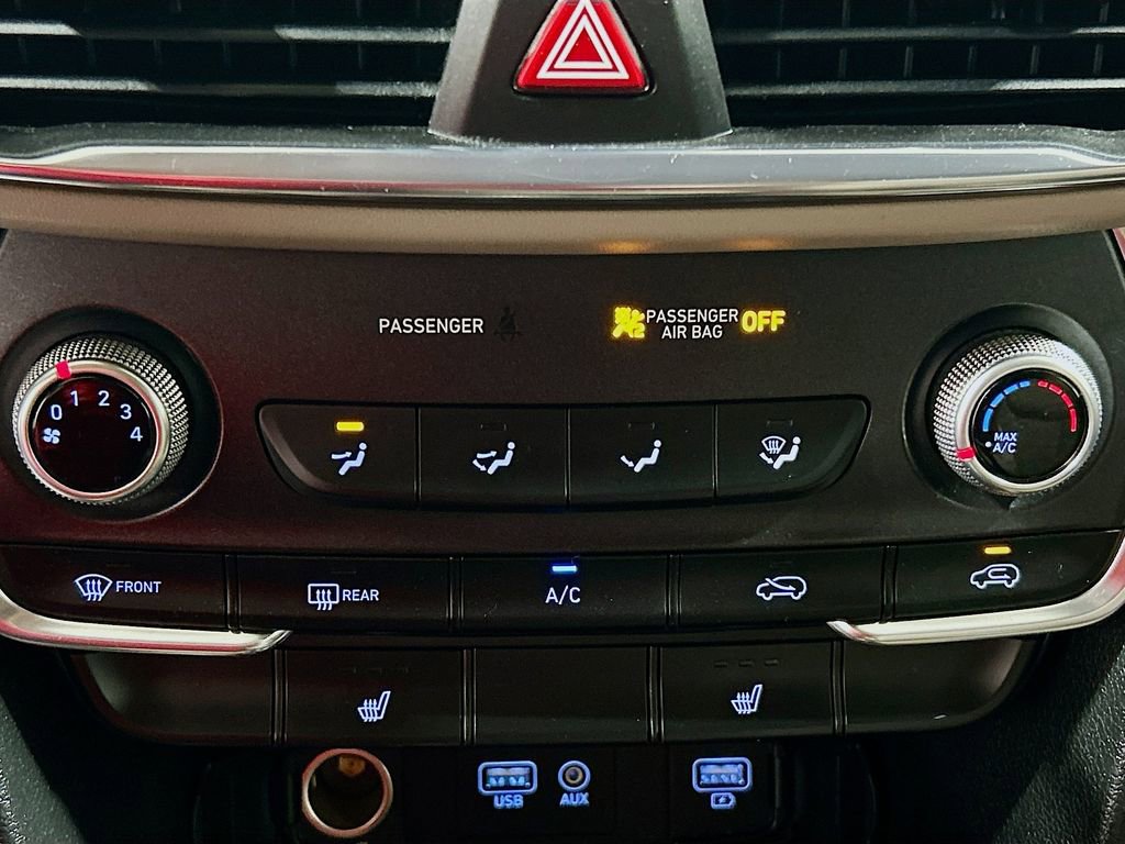 Used 2020 Hyundai Santa Fe SEL w/ Cargo Package FWD image 13