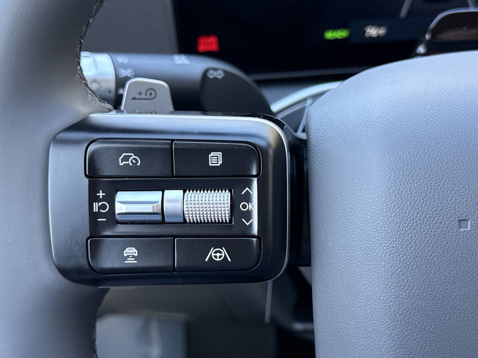 New 2026 Hyundai Ioniq 9 SE image 23