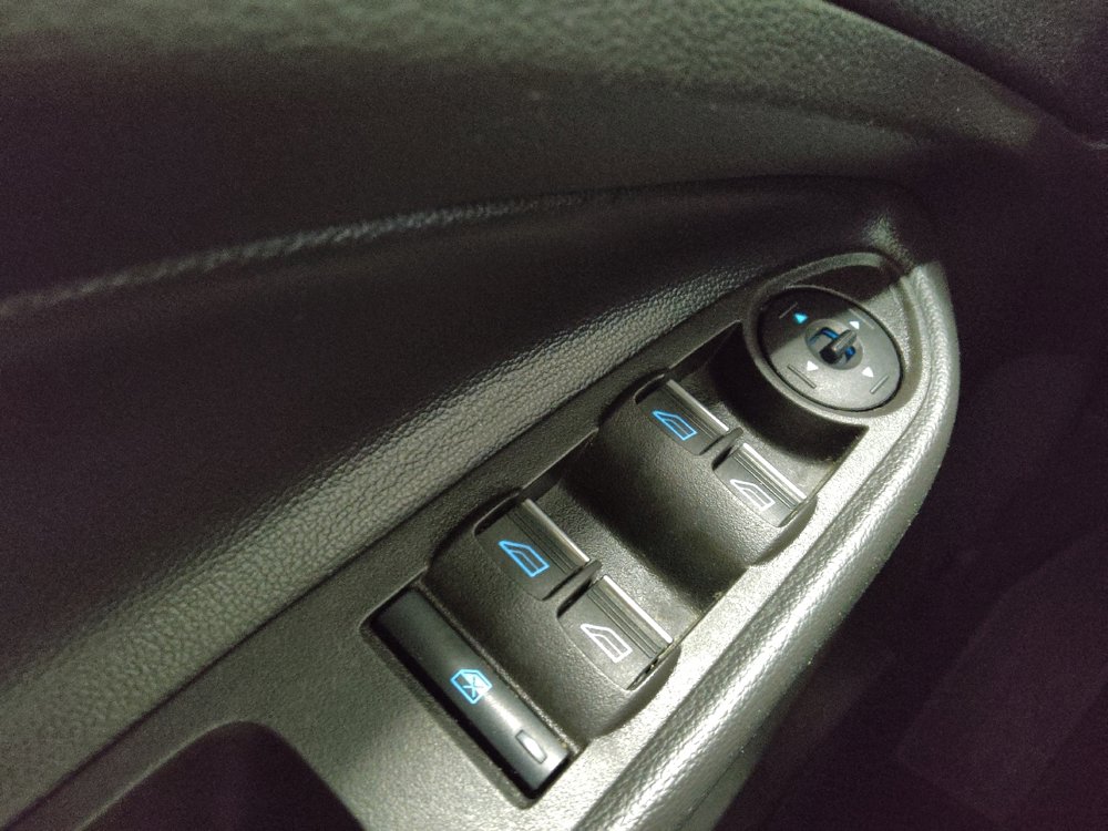 Used 2019 Ford Escape SE image 27