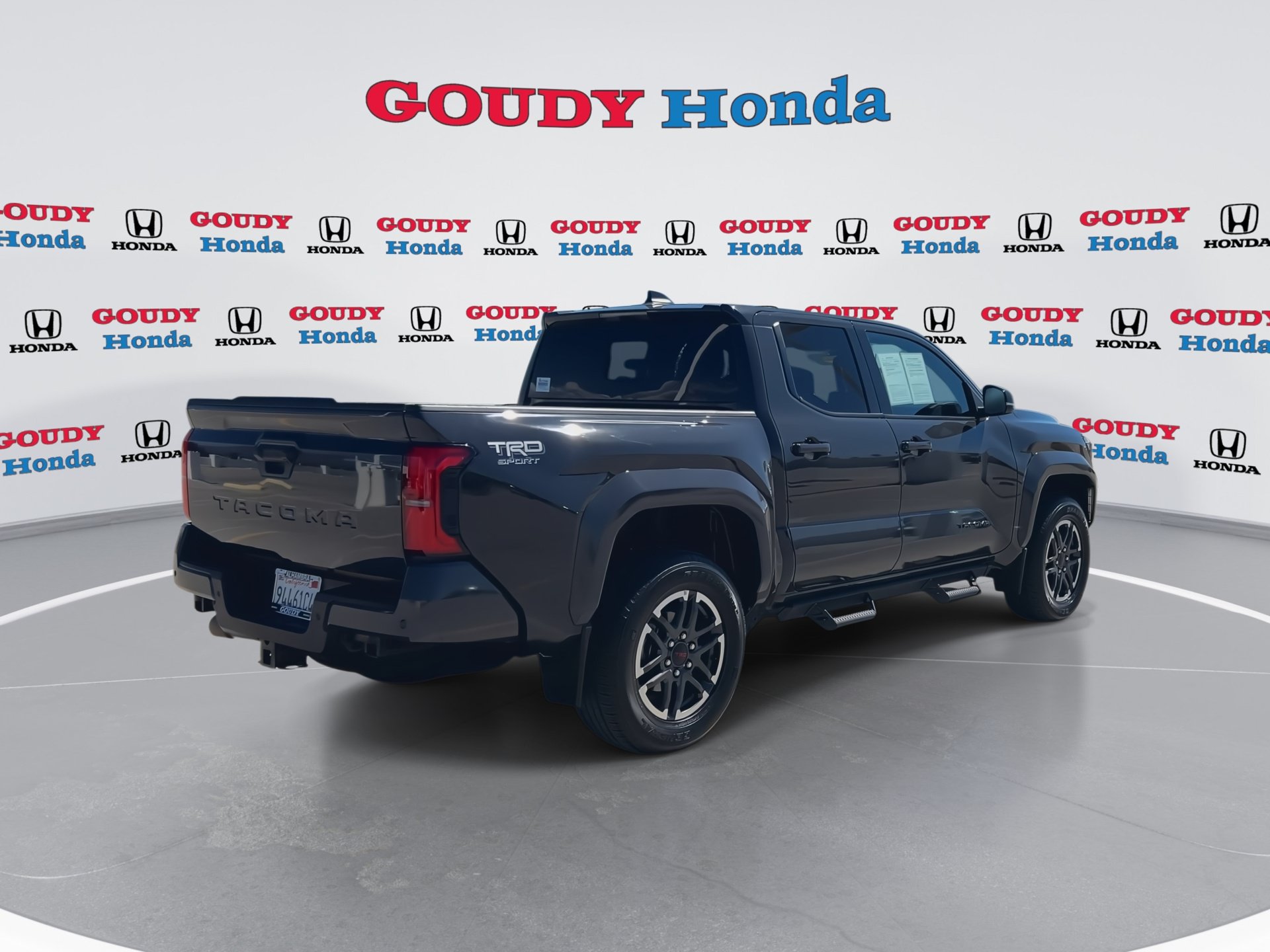 Used 2024 Toyota Tacoma TRD Sport RWD image 8