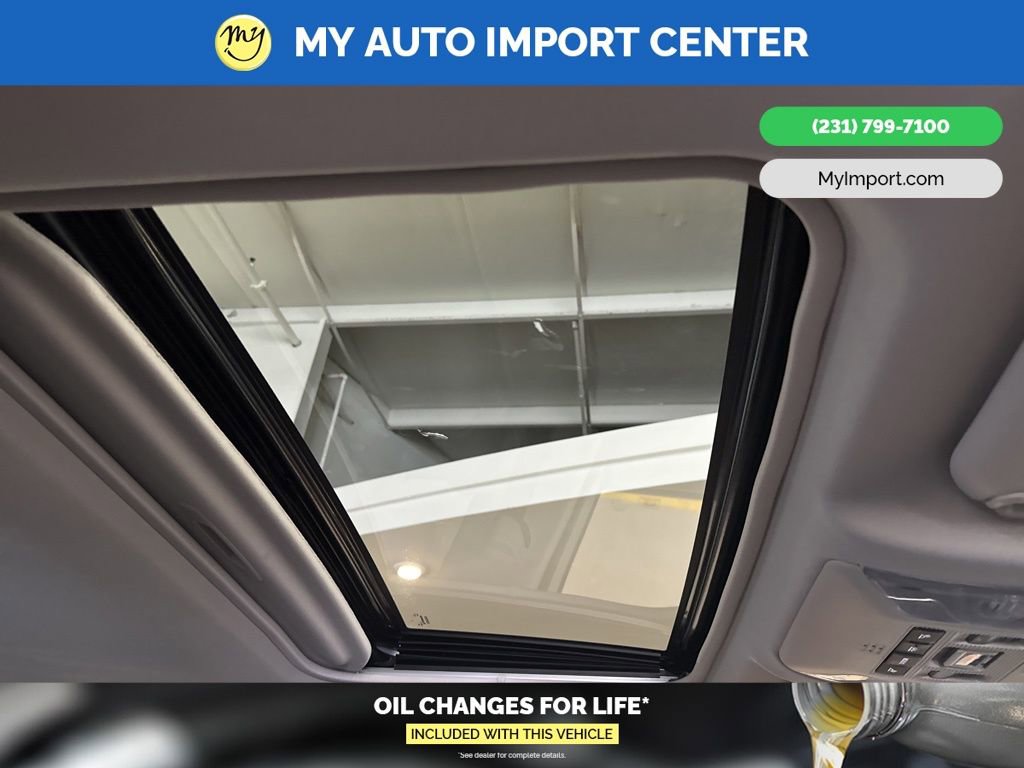 Used 2024 Toyota RAV4 Limited w/ Advanced Technology Package image 31