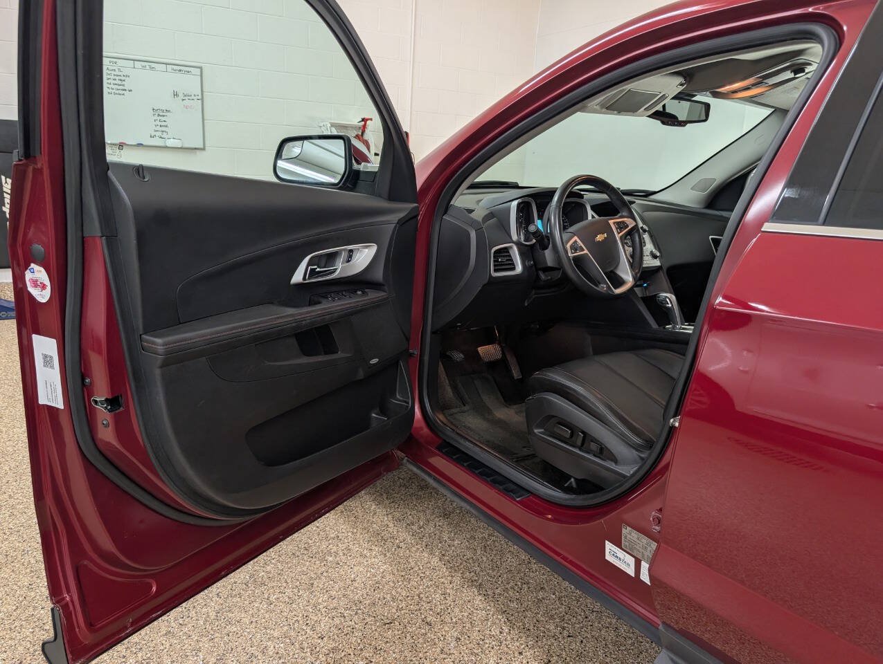 Used 2012 Chevrolet Equinox LTZ AWD/4WD image 6