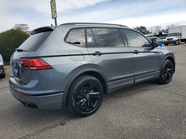 Used 2024 Volkswagen Tiguan SE R-Line image 6